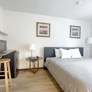 Mini-hôtel Commons ***