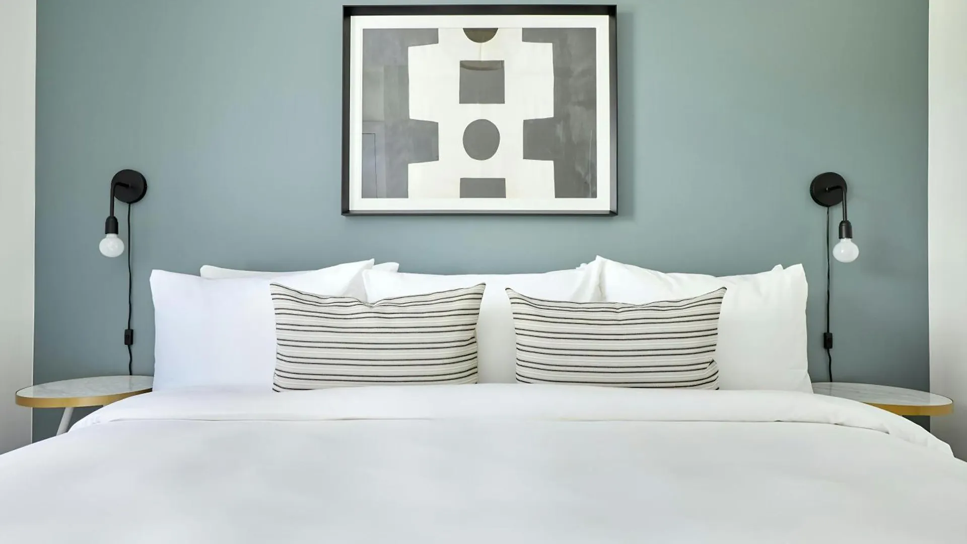 Sonder By Marriott Bonvoy The Elm Apartments Downtown Toronto Canada